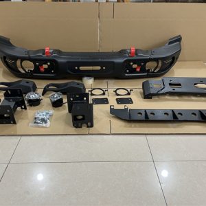 ชุดกันชนออฟโรดหน้าและหลังทำจากอะลูมิเนียมน้ำหนักเบาสำหรับ TANK 300 ฉลองครบรอบปีที่ 10