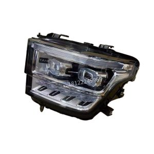 مجموعة مصابيح أمامية LED مع أضواء تشغيل نهارية لسيارة TANK 500 من عام 2022 إلى 2024