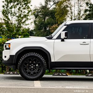 عجلات سبيكة معدلة للطرق الوعرة من يونجي، مقاس 22×9.5 جرام لسيارات TANK 400/500/700 وهافال H9