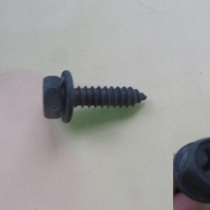 Cross Recessed Hex Head Self Tapping Screw and Washer Assembly C2666325FDHE For GWM Tank 300